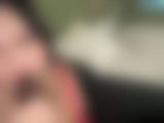 thickfreakylatina's Live Sex Cam Show