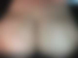 thickfreakylatina's Live Sex Cam Show