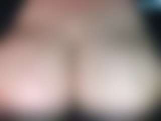 thickfreakylatina's Live Sex Cam Show