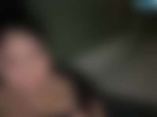thickfreakylatina's Live Sex Cam Show