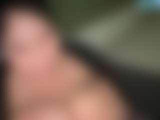 thickfreakylatina's Live Sex Cam Show