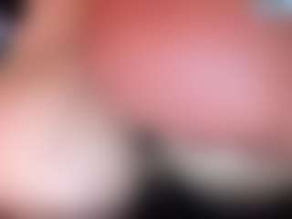 thickfreakylatina's Live Sex Cam Show