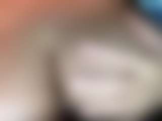 thickfreakylatina's Live Sex Cam Show