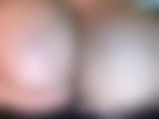 thickfreakylatina's Live Sex Cam Show