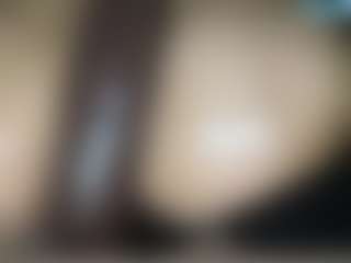 thickfreakylatina's Live Sex Cam Show