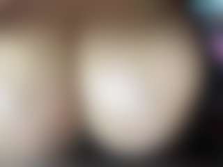 Live cam show with thickfreakylatina - Big Ass on CamSextacy