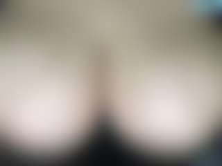thickfreakylatina's Live Sex Cam Show