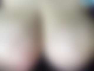 thickfreakylatina's Live Sex Cam Show