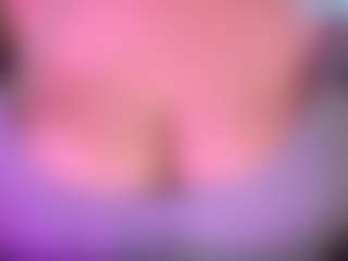 thickfreakylatina's Live Sex Cam Show