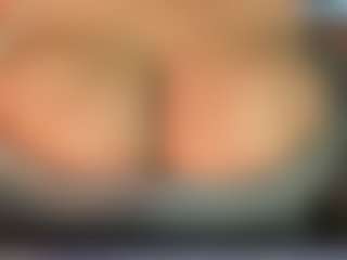 thickfreakylatina's Live Sex Cam Show