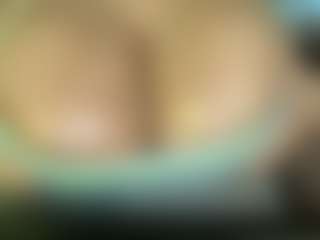 thickfreakylatina's Live Sex Cam Show