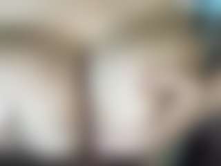 thickfreakylatina's Live Sex Cam Show