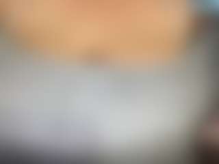 thickfreakylatina's Live Sex Cam Show
