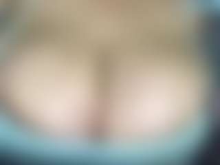 thickfreakylatina's Live Sex Cam Show