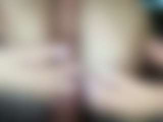 thickfreakylatina's Live Sex Cam Show