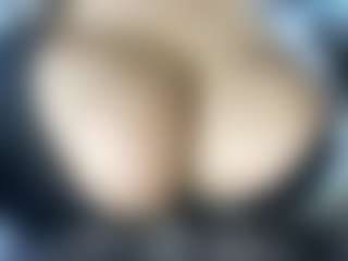 Live cam show with thickfreakylatina - Squirt Curvy on LiveSexCams6