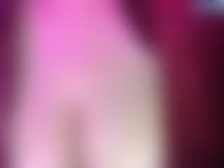 thickfreakylatina's Live Sex Cam Show