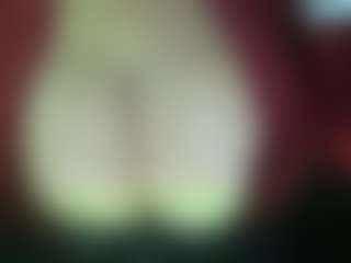 thickfreakylatina's Live Sex Cam Show