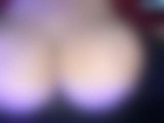 thickfreakylatina's Live Sex Cam Show