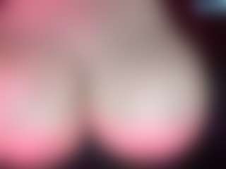thickfreakylatina's Live Sex Cam Show