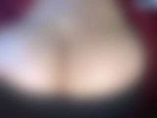 thickfreakylatina's Live Sex Cam Show