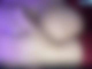 Live cam show with thickfreakylatina - Natural on CamwithHer