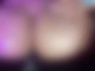 Live cam show with thickfreakylatina - Plug on PervPlay.com