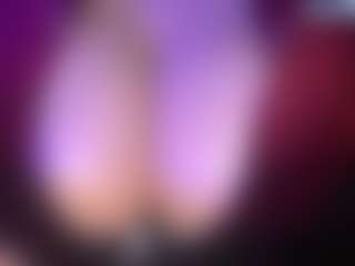 thickfreakylatina's Live Sex Cam Show