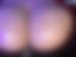 thickfreakylatina's Live Sex Cam Show