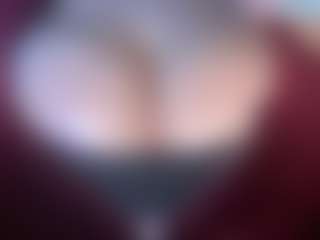 thickfreakylatina's Live Sex Cam Show