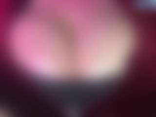 thickfreakylatina's Live Sex Cam Show