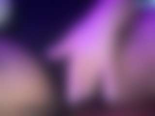 thickfreakylatina's Live Sex Cam Show