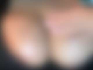 thickfreakylatina's Live Sex Cam Show