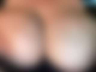 Live cam show with thickfreakylatina - BBW on Camversity