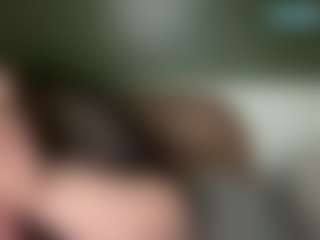 thickfreakylatina's Live Sex Cam Show