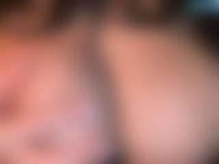 thickfreakylatina's Live Sex Cam Show