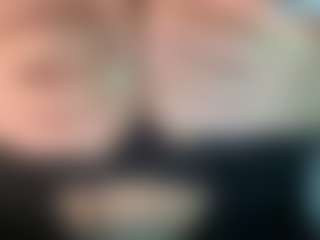 thickfreakylatina's Live Sex Cam Show