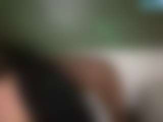 thickfreakylatina's Live Sex Cam Show