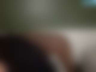thickfreakylatina's Live Sex Cam Show