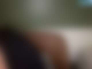 thickfreakylatina's Live Sex Cam Show