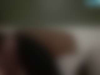 thickfreakylatina's Live Sex Cam Show