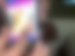 thickfreakylatina's Live Sex Cam Show