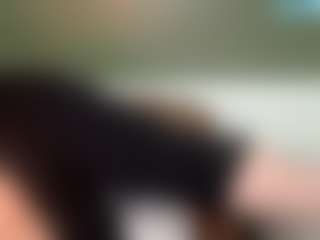 thickfreakylatina's Live Sex Cam Show