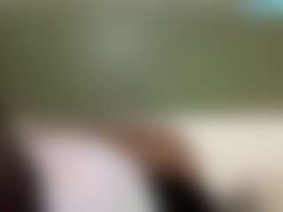 thickfreakylatina's Live Sex Cam Show
