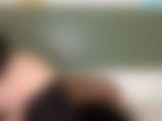thickfreakylatina's Live Sex Cam Show