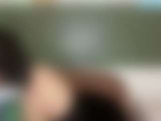 thickfreakylatina's Live Sex Cam Show