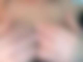 thickfreakylatina's Live Sex Cam Show