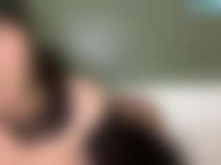 thickfreakylatina's Live Sex Cam Show