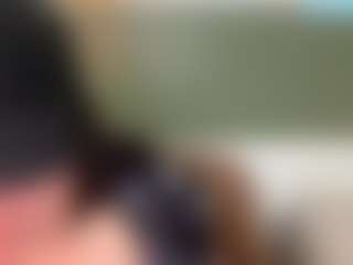 thickfreakylatina's Live Sex Cam Show