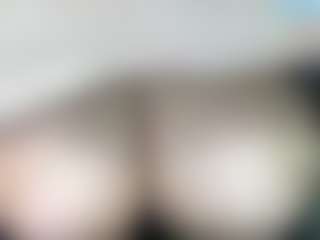 thickfreakylatina's Live Sex Cam Show